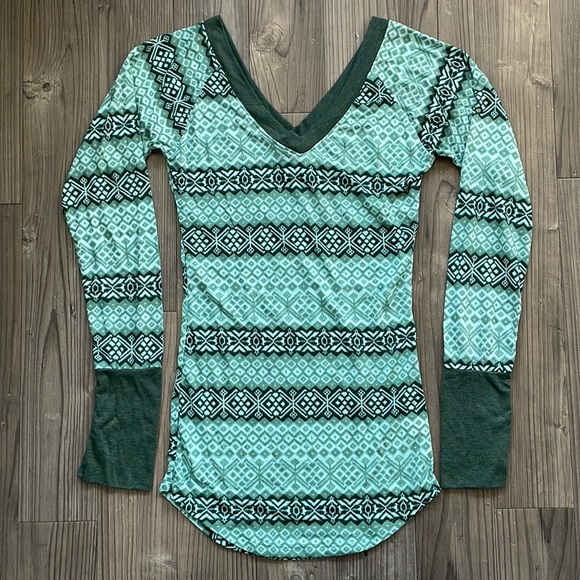 NWOT Free People Green Patterned Sleeve Top - Picture 1 of 7